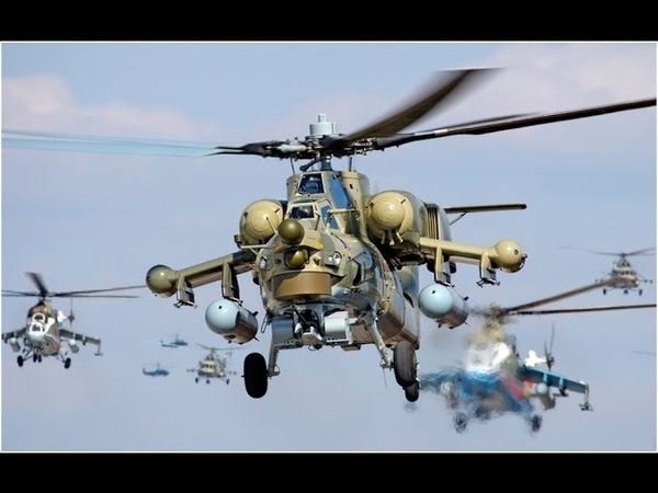 Русские идут Российские военные вертолеты летят в Крым.