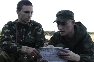 Горловка. Ежедневная тяжёлая военная работа ополченцев.