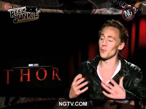 Интервью про тот самый: I have Mjolnir in my pants . THOR