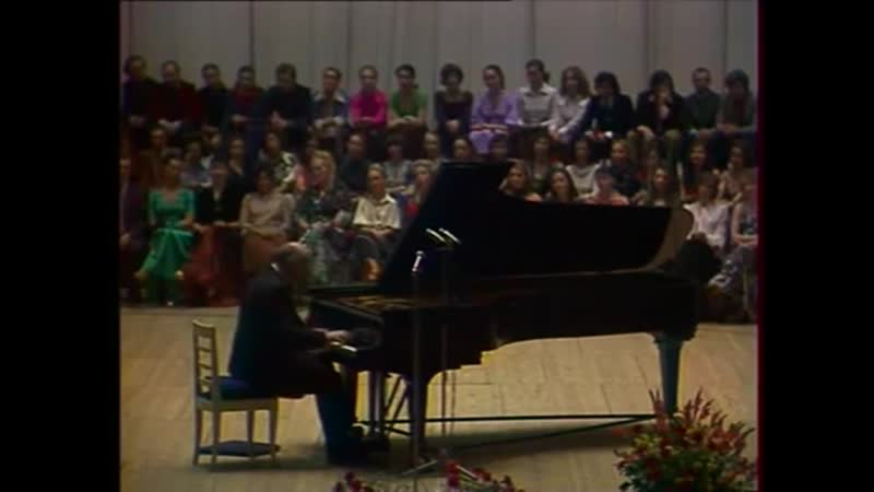 Sviatoslav Richter plays Debussy Lisle joyeuse video