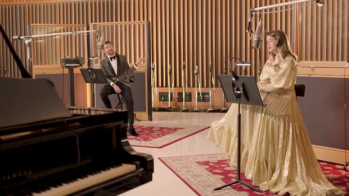 Brett Eldredge Baby, It s Cold Outside feat. Sofia Reyes ( Latin Version) ( Official Music