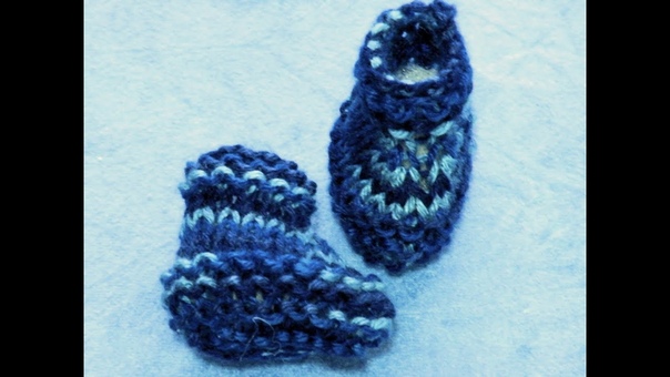 How to make baby booties with knifty knitter