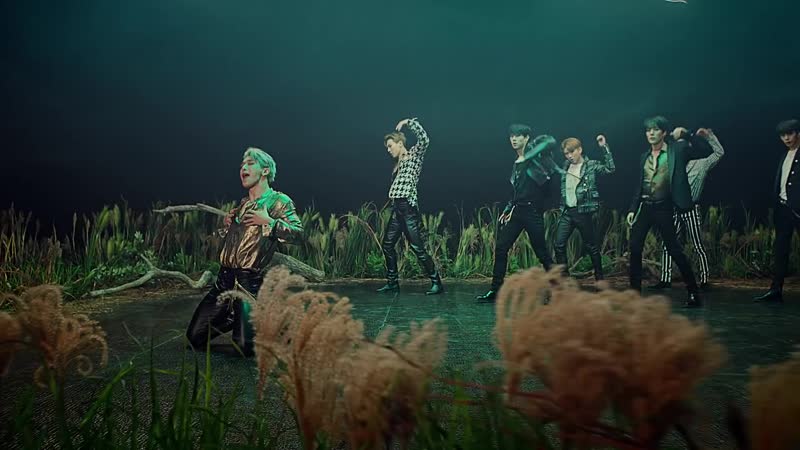 MONSTA X