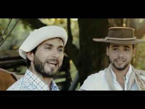 Abriendo Camino En un Baile Familiar ft. Sin