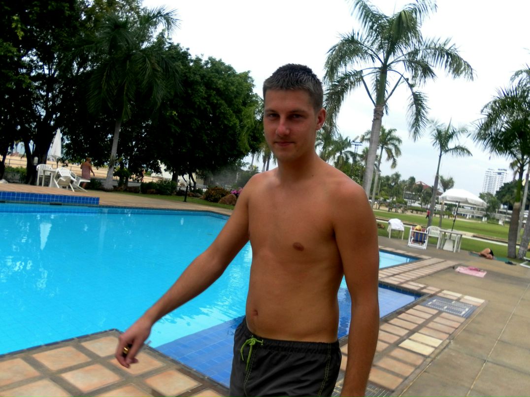 Иван Андросов Kinder 23 | Октябрьский