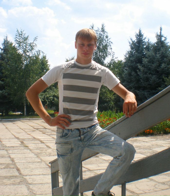 Володя Пчела ARTIST | Богодухов