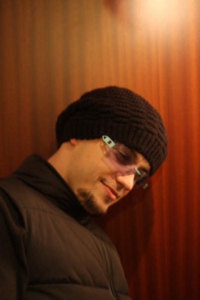 №1, Леонард Кангур №1, Леонард Кангур