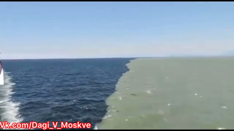 Два моря которые не