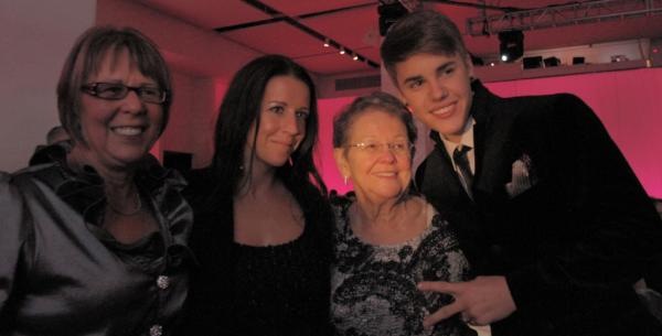 №17, Justin Bieber, 31 год, Los Angeles №17, Justin Bieber, 31 год, Los Angeles