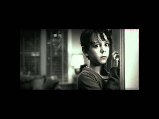 Новый Человек Паук, Саундтрек Main Title Young